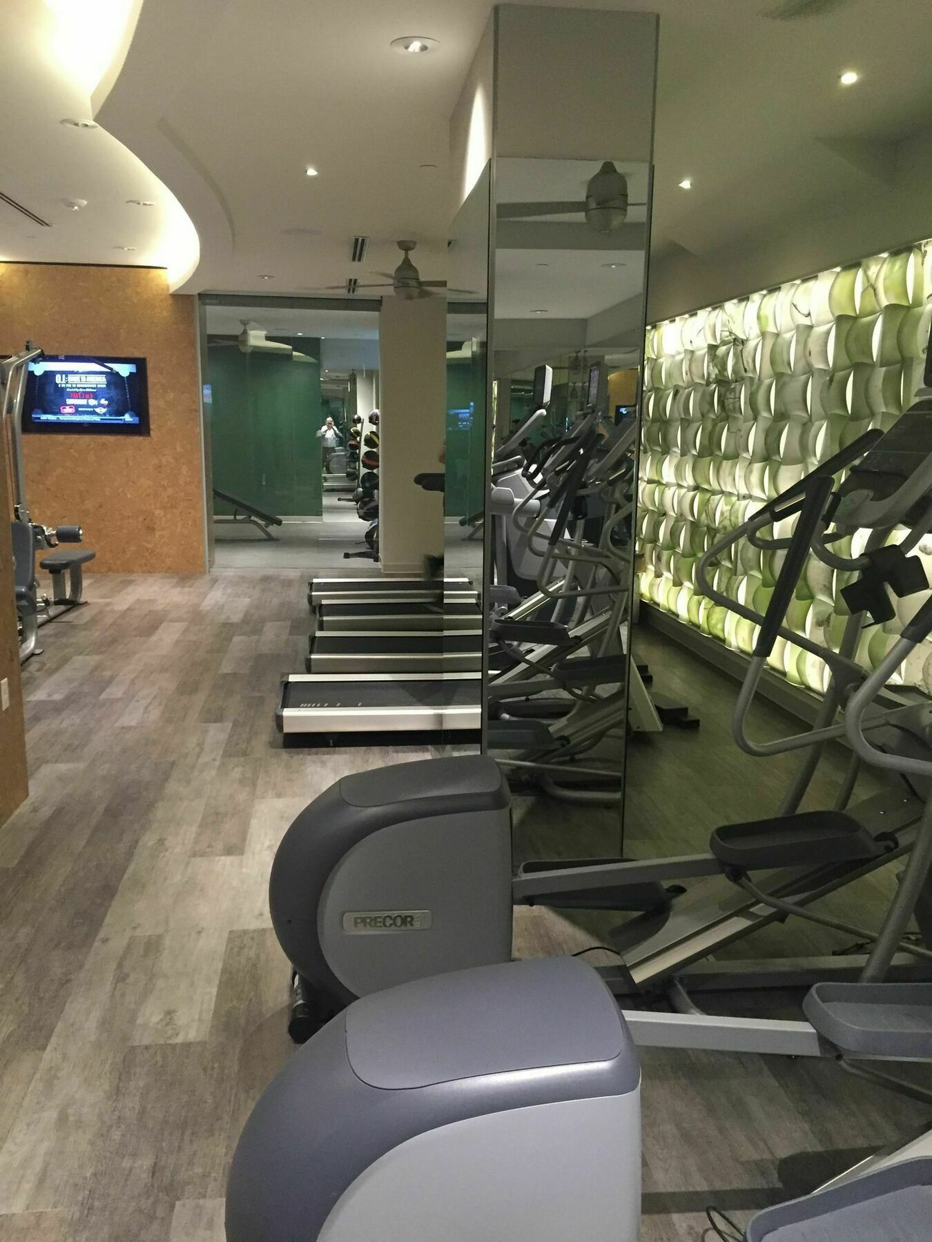 Executive Apartments At The Tellus Арлингтон Экстерьер фото